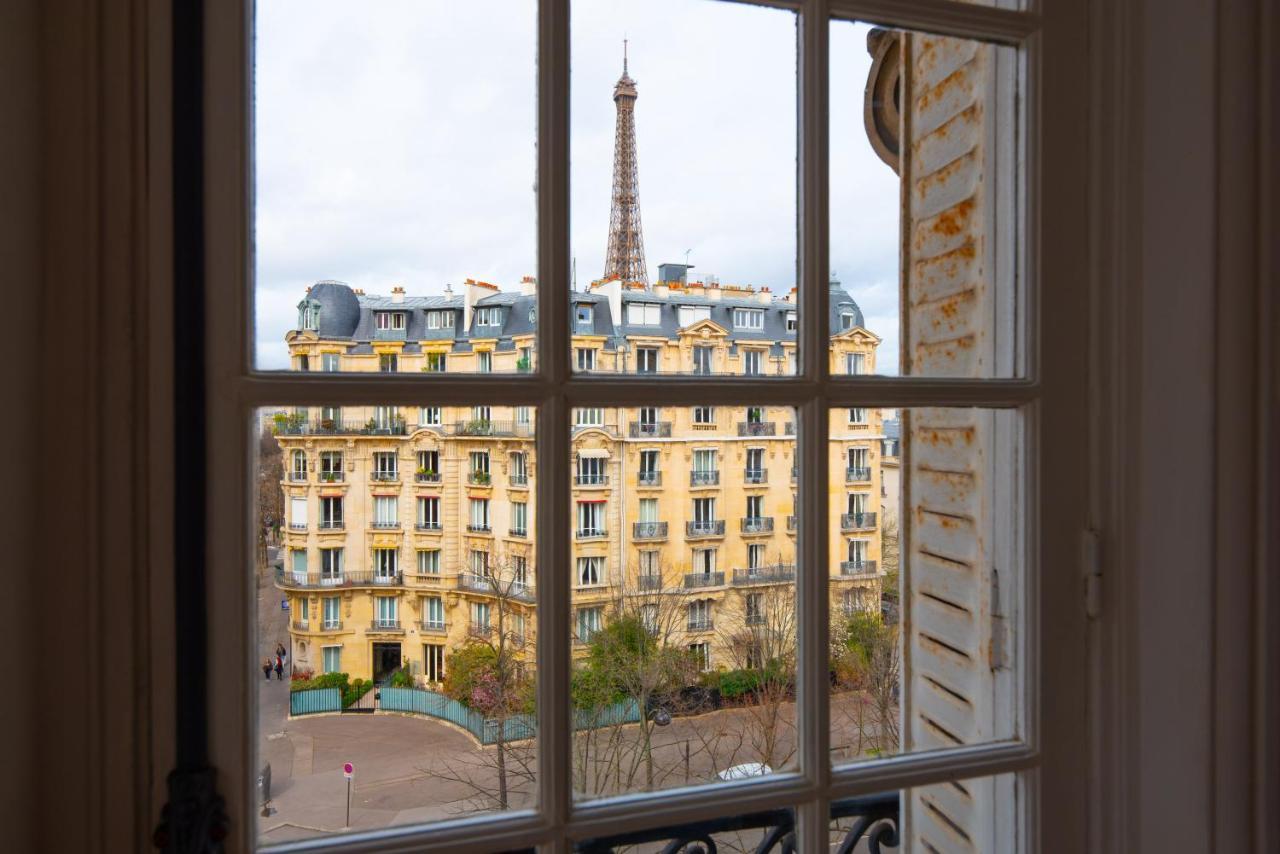 Mbm - Eiffel Tower View ปารีส ภายนอก รูปภาพ